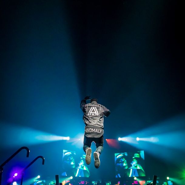 Man jumping in an event